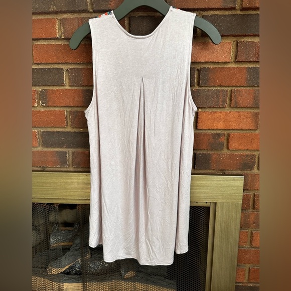 🛍️Knox Rose embroidered top. Never worn.excellent condition - Picture 2 of 6